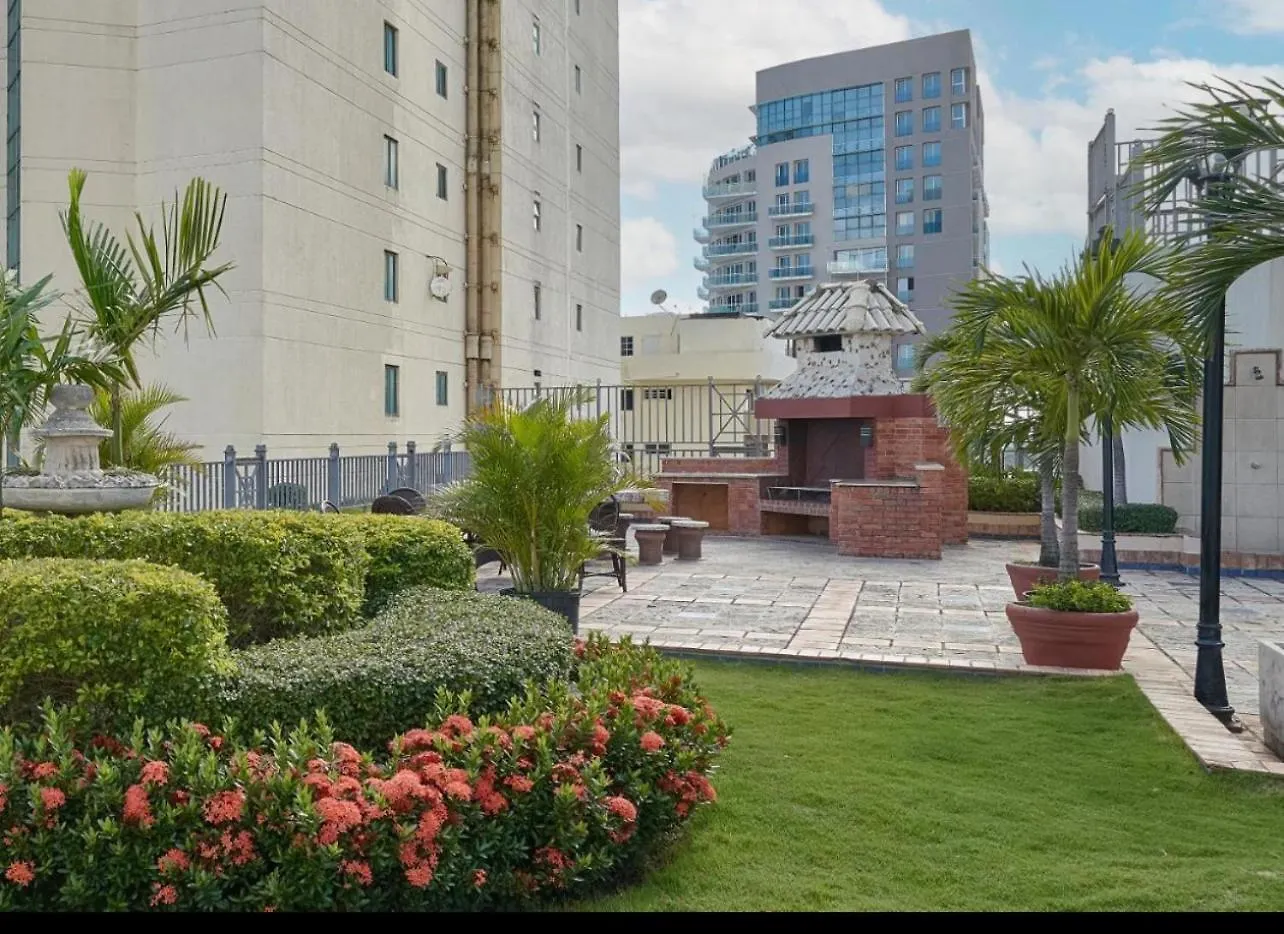 Апартаменты Spectacular Condominium Between The City And The Sea Санто-Доминго Доминиканская Республика